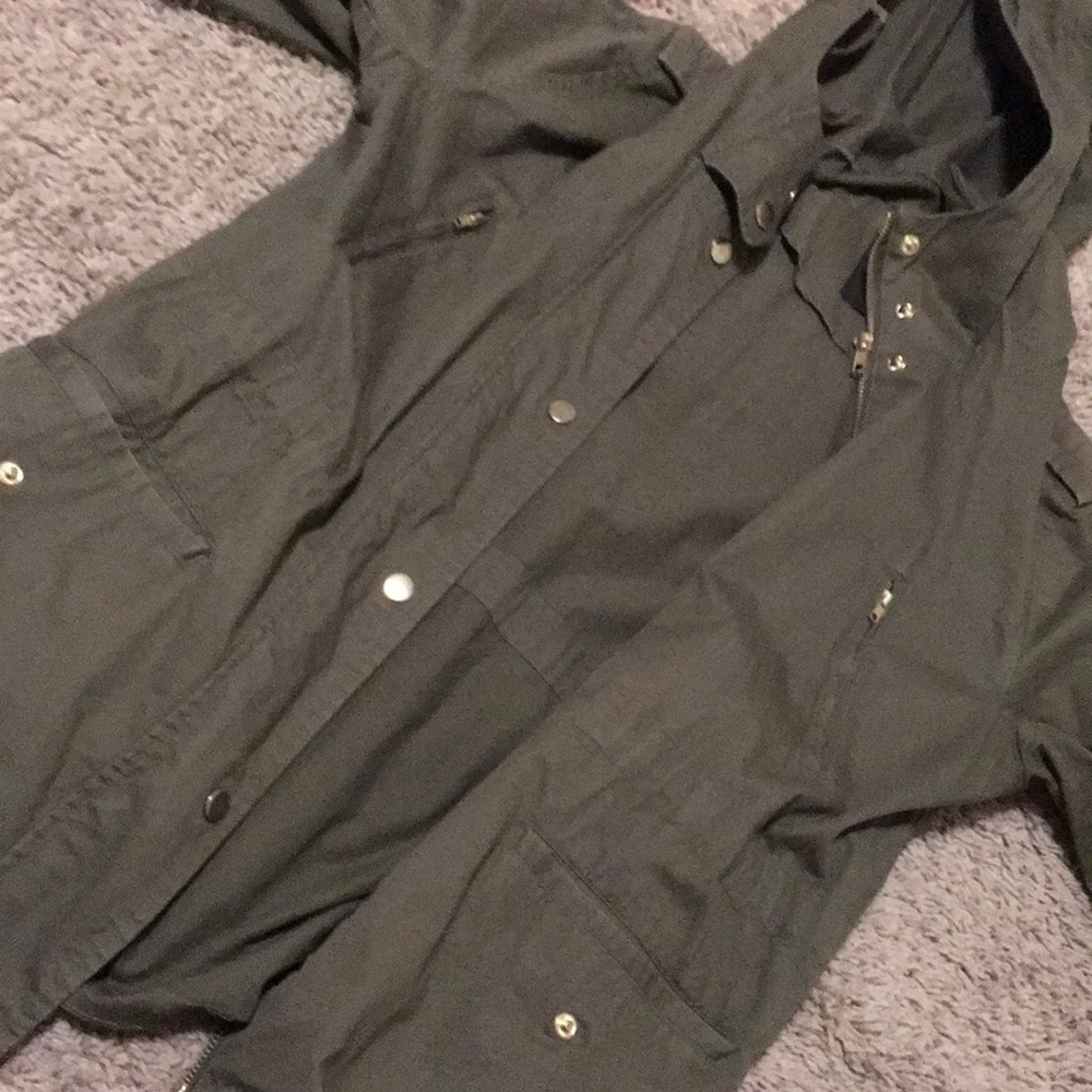 Jacket - Picture 2 of 3